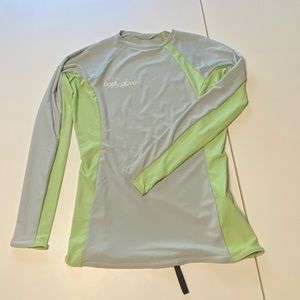 Body Glove Rash Guard Grey and Green UPF 50